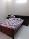 bed set with free metrus and side tables